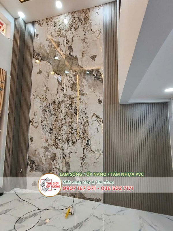 thi công ốp tường vân đá tphcm