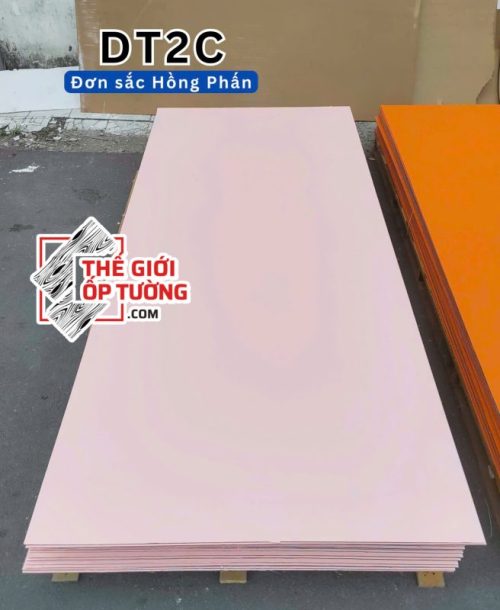 Ốp tường than tre đơn sắc hồng phấn DT2C