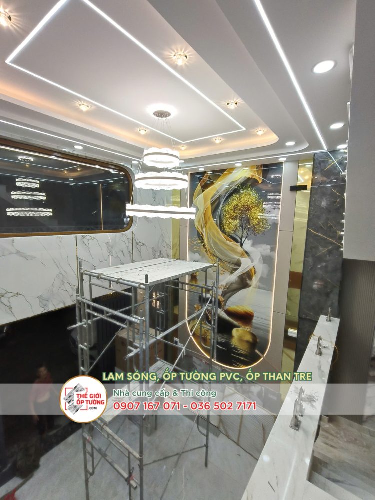 Thi Công Thế Giới Ốp Tường