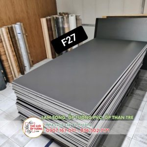Ốp tường ván nhựa nội thất phủ phim vân mờ