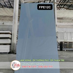 Ốp tường ván nhựa nội thất phủ phim pet bóng