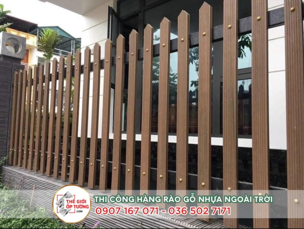 Những mẫu hàng rào gỗ nhựa được yêu thích hiện nay