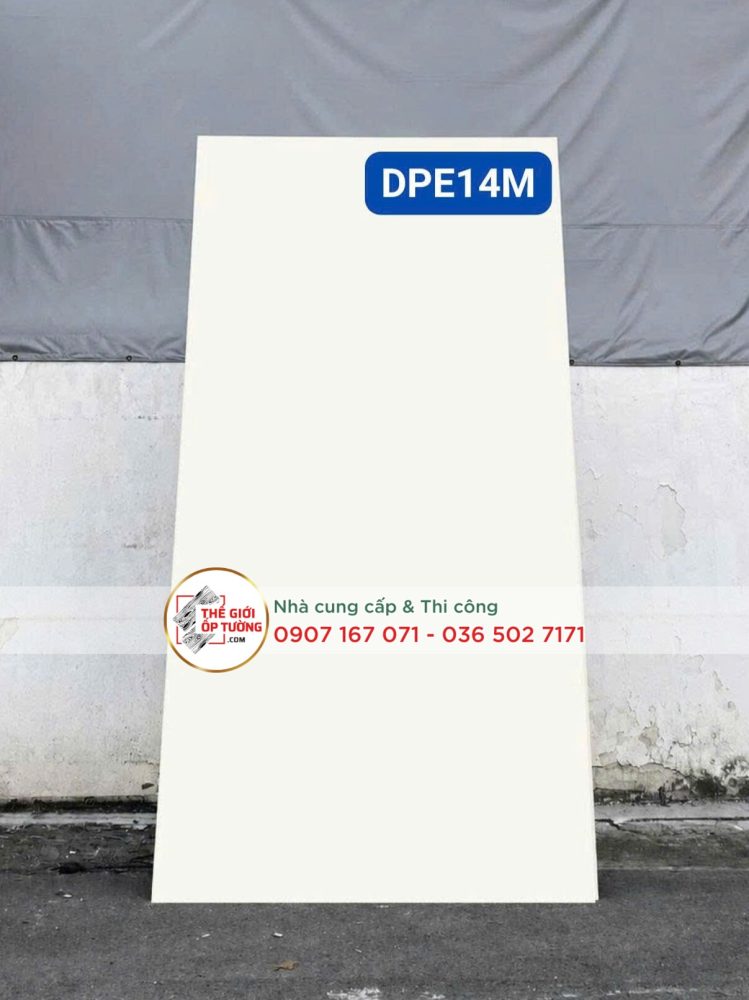 Tấm ốp tường than tre vân trắng mờ